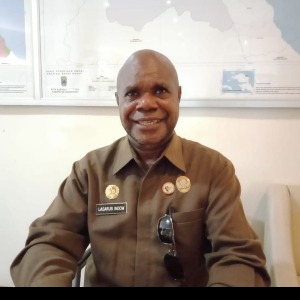 Dr. LASARUS INDOW, A.Md.P, SP, MM